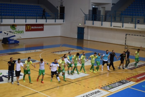 AEK FUTSAL: Παλικαρίσια νίκη με Αραράτ!