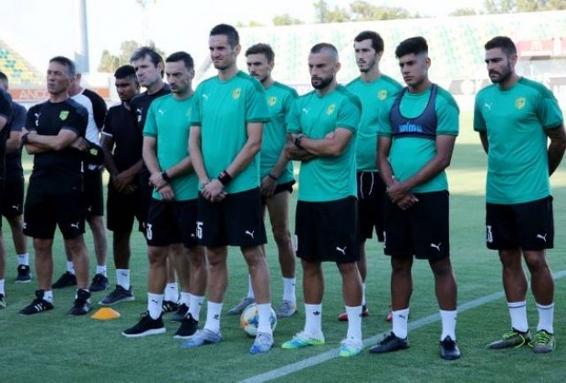 Αγιασμός και προπόνηση στο AEK ARENA