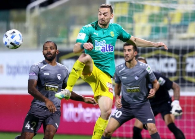 AEK-Πάφος FC 0-0