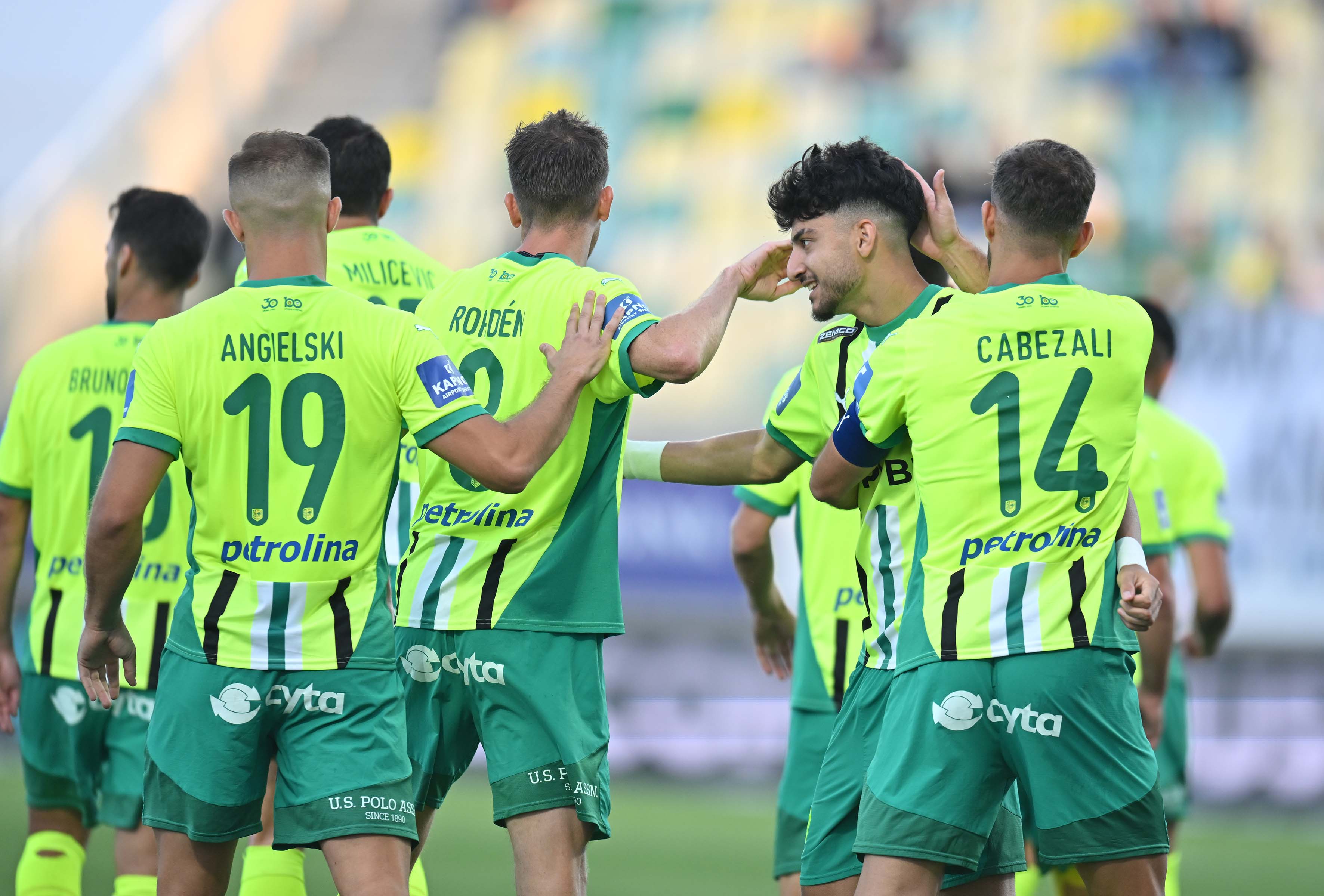 AEK-ΑΠΟΕΛ 3-0