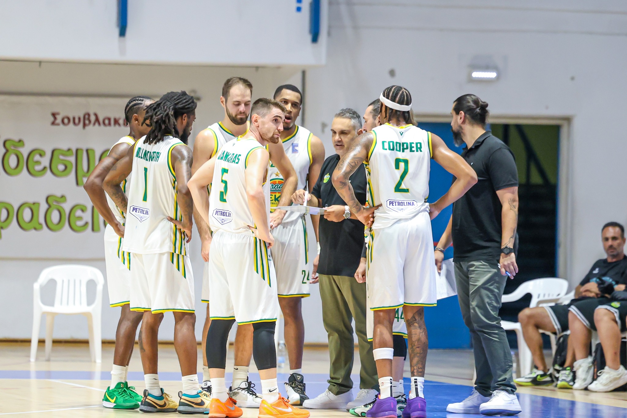 Πετρολίνα ΑΕΚ-TRIA EKA AEL BC 88-72