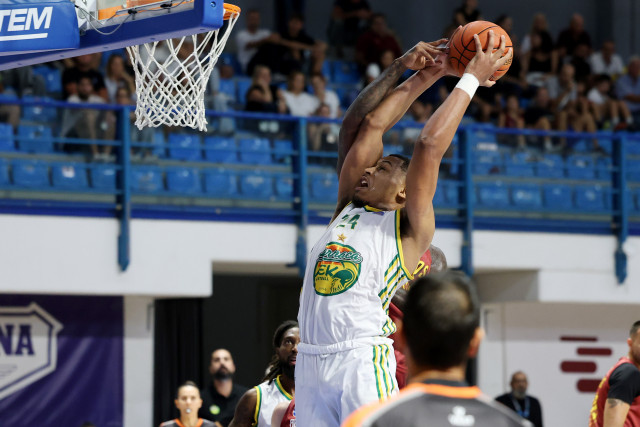 Πετρολίνα ΑΕΚ-Κεραυνός Στροβόλου 76-59