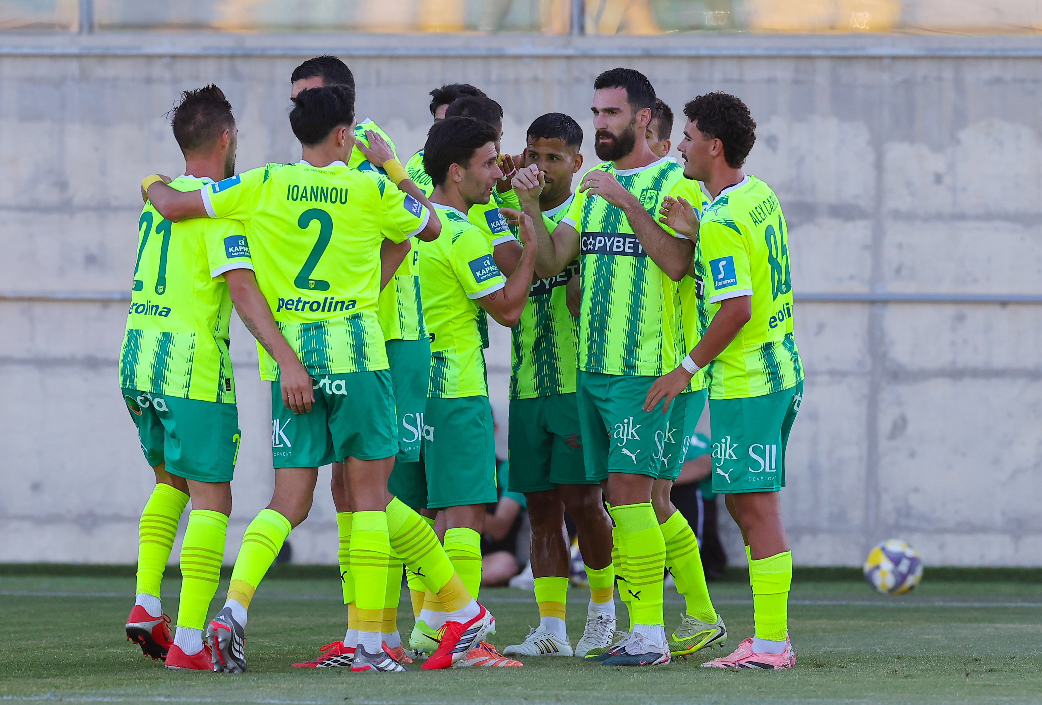 AEK-Πάφος FC 2-2
