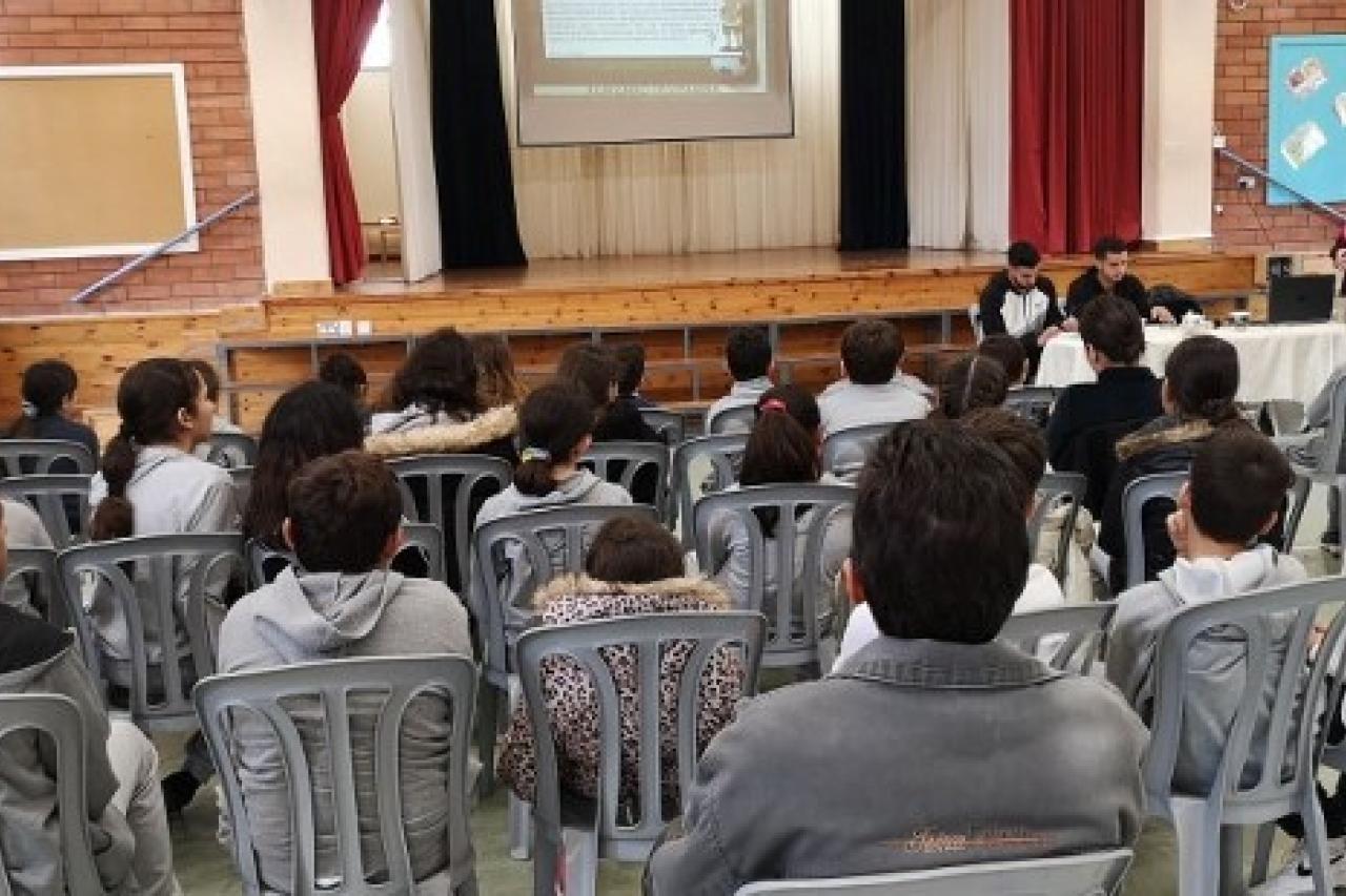 Συνέχεια στο κοινωνικό πρόγραμμα με επίσκεψη στο Δημοτικό Σχολείο Αγίων Αναργύρων