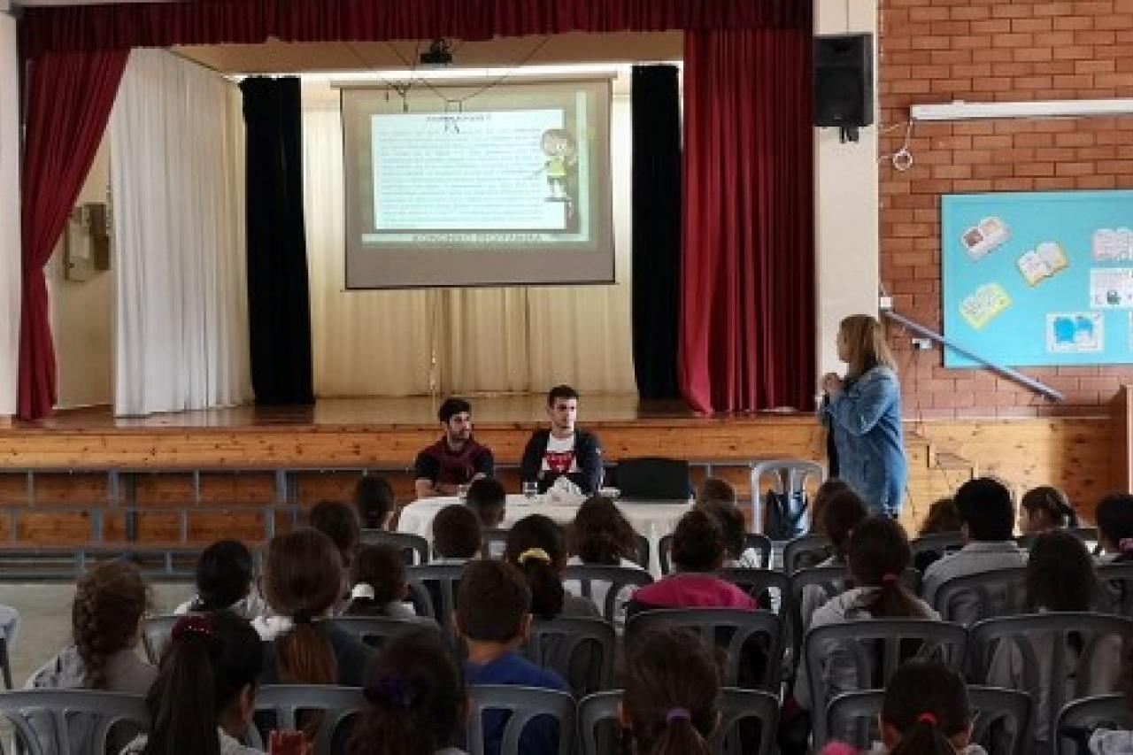 Συνέχεια στο κοινωνικό πρόγραμμα με νέα επίσκεψη στο Δημοτικό Σχολείο Αγίων Αναργύρων